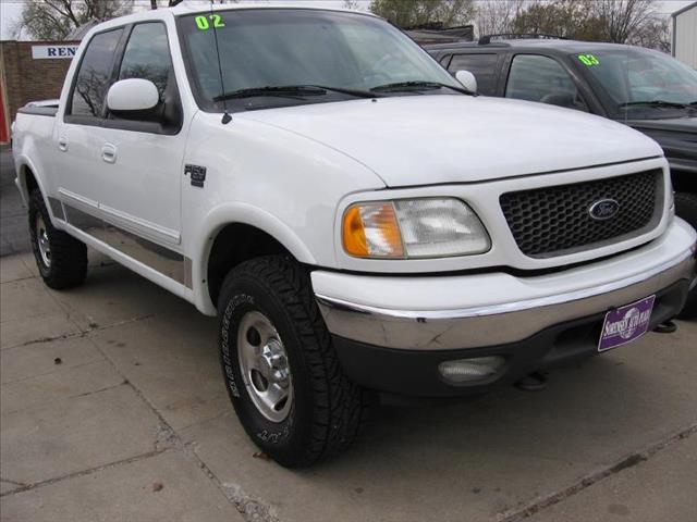 Ford F150 LT Z-71 Crew Cab 4x4 Pickup Truck