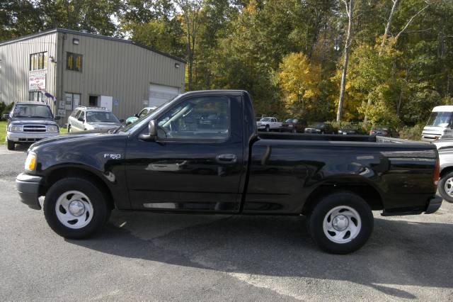 Ford F150 Sport 4WD Pickup