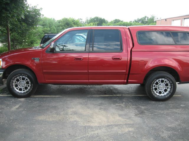 Ford F150 2002 photo 1