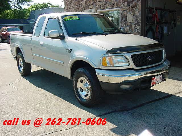 Ford F150 SLT 1 Ton Dually 4dr 35 Pickup Truck