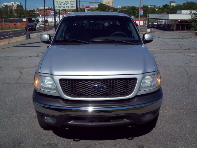 Ford F150 2002 photo 18