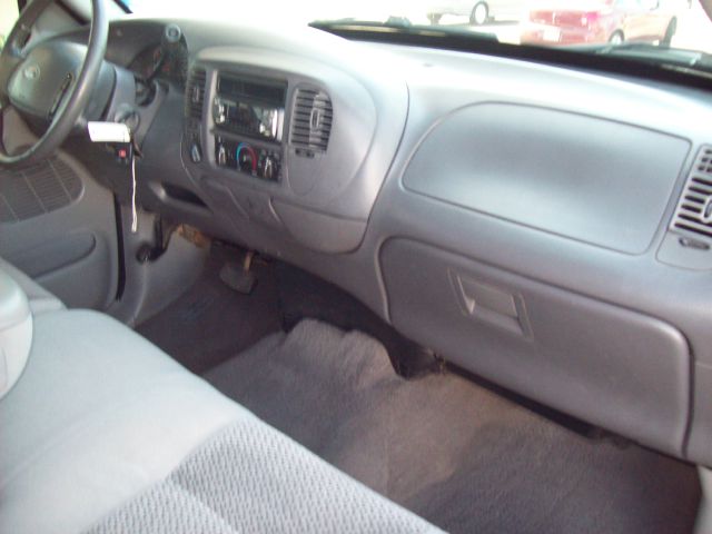 Ford F150 2002 photo 6