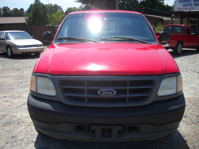 Ford F150 2002 photo 2