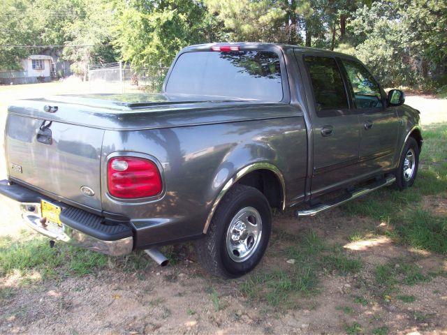 Ford F150 2002 photo 2