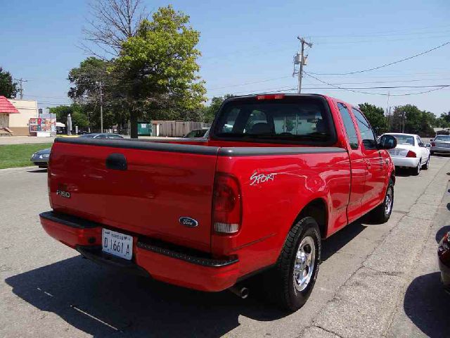 Ford F150 2003 photo 2