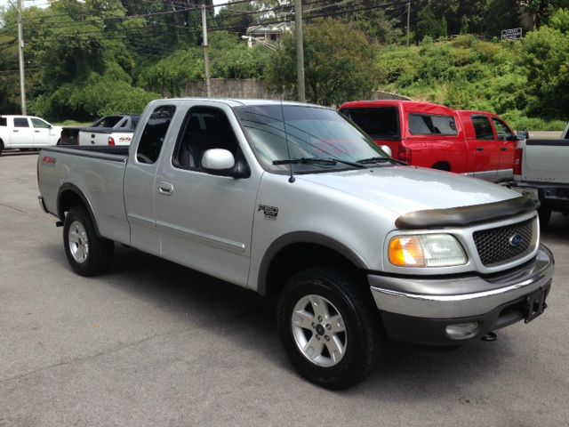 Ford F150 2003 photo 1