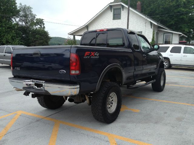 Ford F150 2003 photo 2