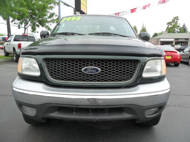 Ford F150 2003 photo 2