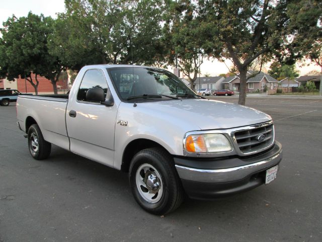 Ford F150 2003 photo 1