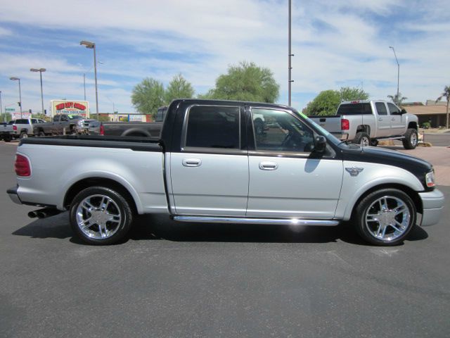 Ford F150 2003 photo 2