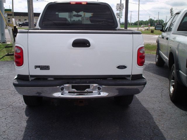 Ford F150 2003 photo 2