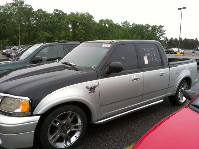 Ford F150 SLT 1 Ton Dually 4dr 35 Pickup Truck