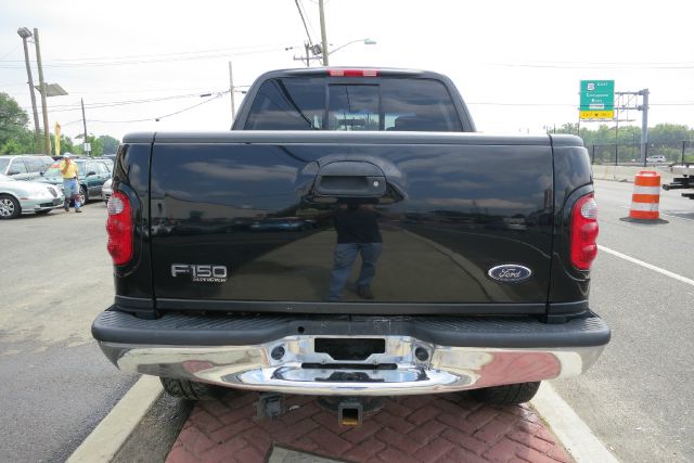 Ford F150 2003 photo 2