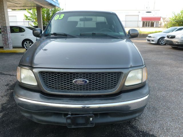 Ford F150 2003 photo 4