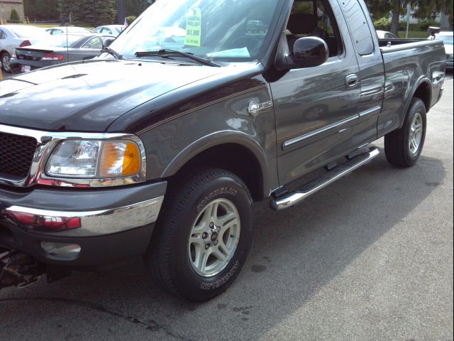 Ford F150 2003 photo 2