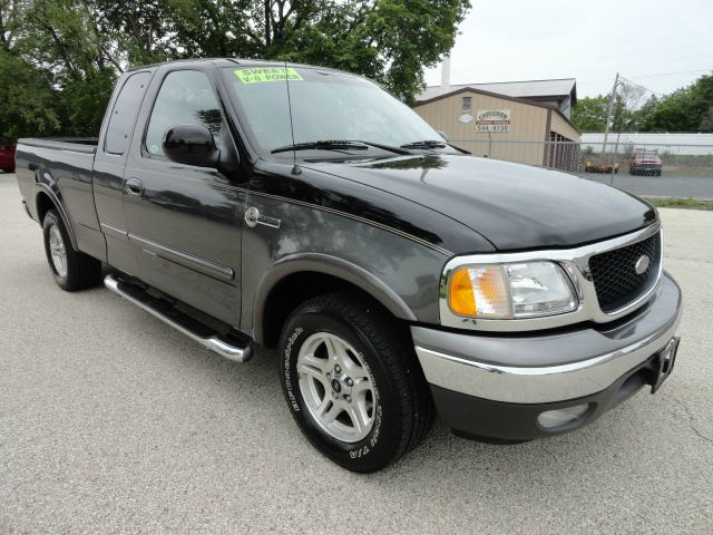 Ford F150 2003 photo 2