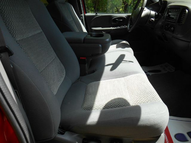 Ford F150 2003 photo 35