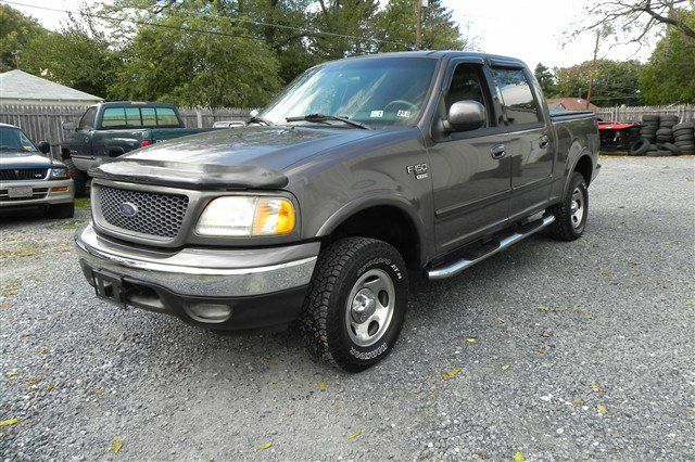 Ford F150 2500 SL Pickup Truck