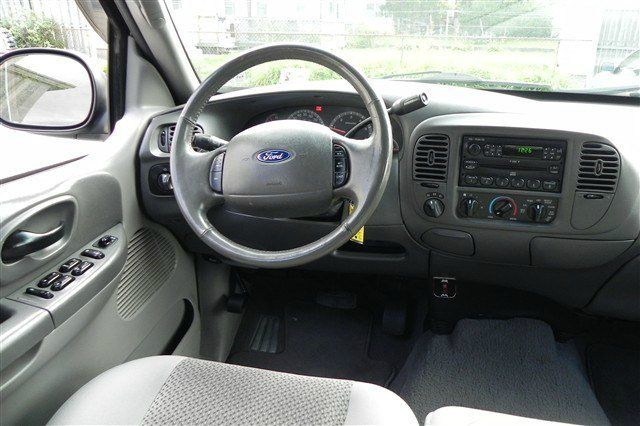 Ford F150 2003 photo 3