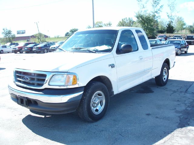 Ford F150 2003 photo 1