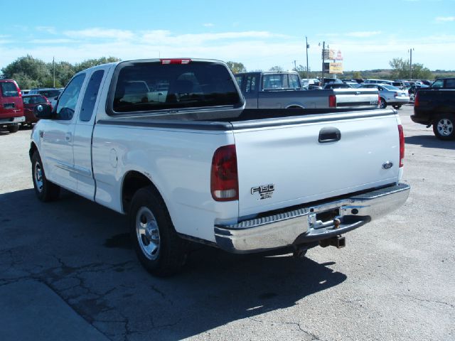 Ford F150 2003 photo 2