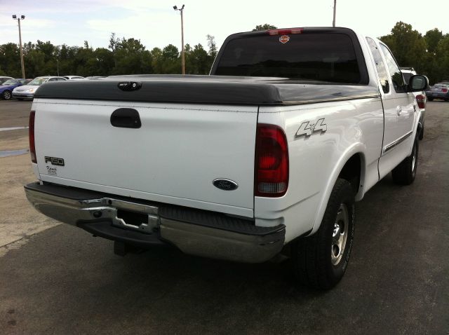 Ford F150 2003 photo 1