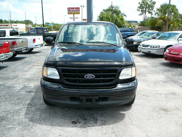 Ford F150 2003 photo 1