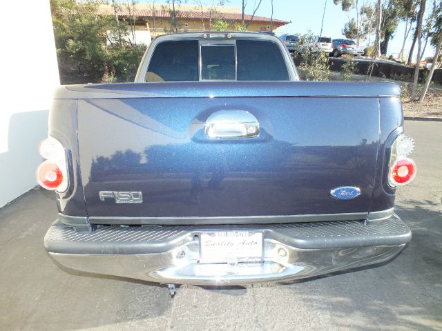 Ford F150 2003 photo 2