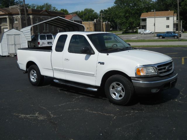 Ford F150 2003 photo 1