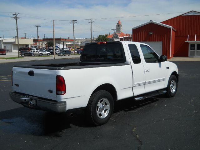 Ford F150 2003 photo 2