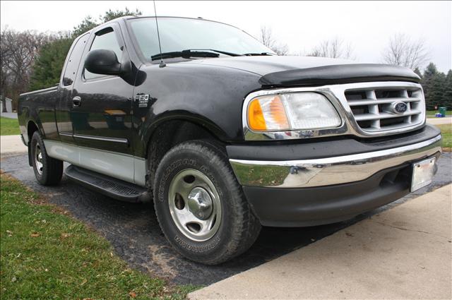 Ford F150 2003 photo 2