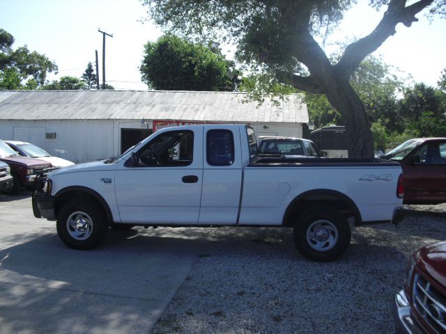 Ford F150 2003 photo 1