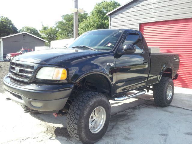 Ford F150 2003 photo 1