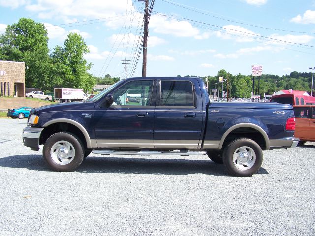 Ford F150 XLT Supercrew Short Bed 2WD Pickup Truck