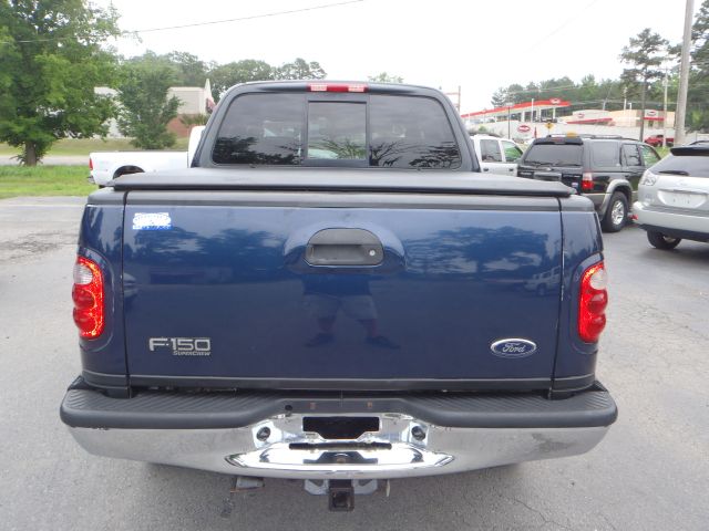 Ford F150 XLT Supercrew Short Bed 2WD Pickup Truck