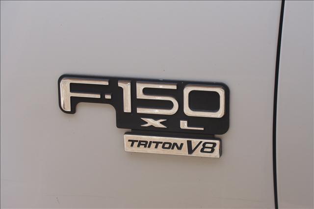 Ford F150 2003 photo 1