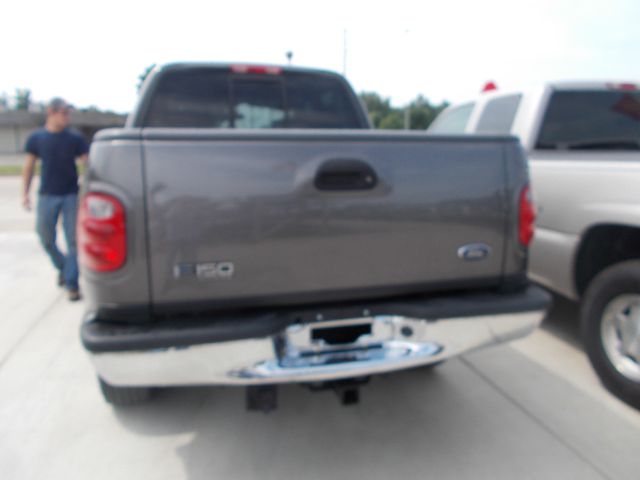 Ford F150 2003 photo 2