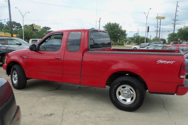 Ford F150 2.4 LX Pickup Truck