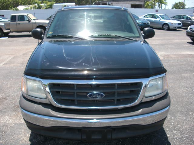 Ford F150 2003 photo 2