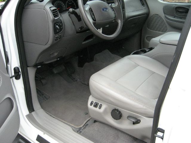 Ford F150 2003 photo 3