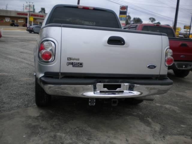 Ford F150 2003 photo 2