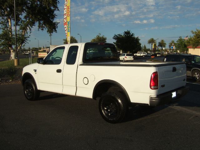 Ford F150 2003 photo 3