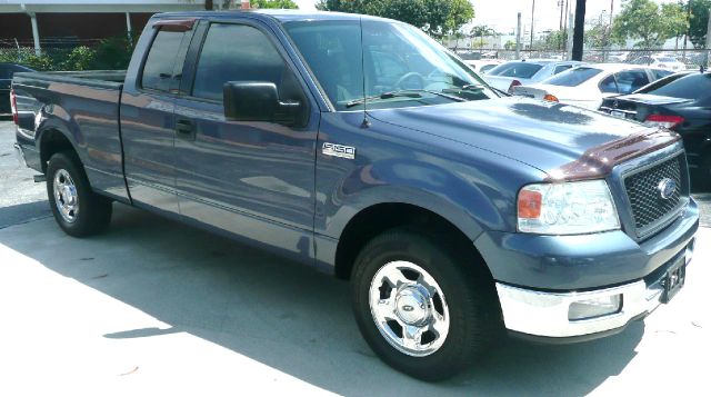 Ford F150 2004 photo 2