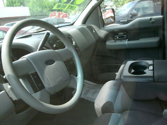 Ford F150 2004 photo 2