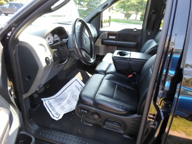 Ford F150 XLT Supercrew Short Bed 2WD Pickup Truck