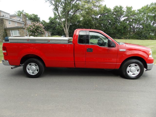 Ford F150 SL 4x4 Regular Cab Pickup Truck