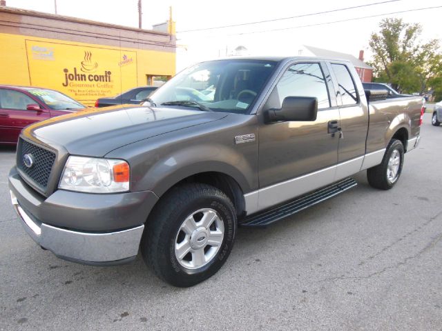 Ford F150 2004 photo 2