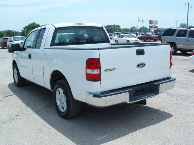 Ford F150 2004 photo 2