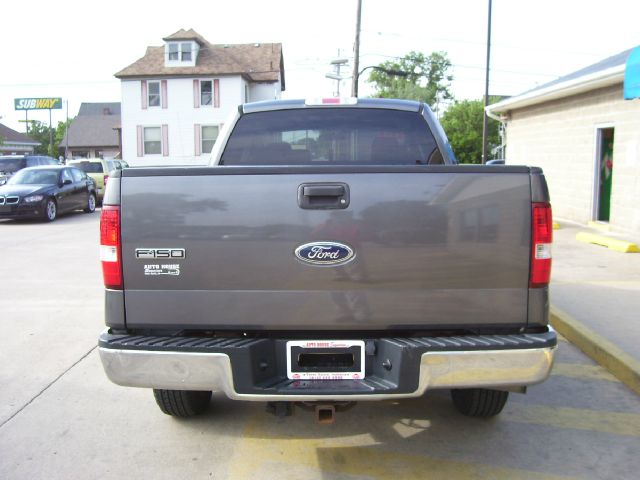 Ford F150 2004 photo 2