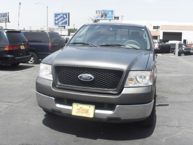 Ford F150 2004 photo 2